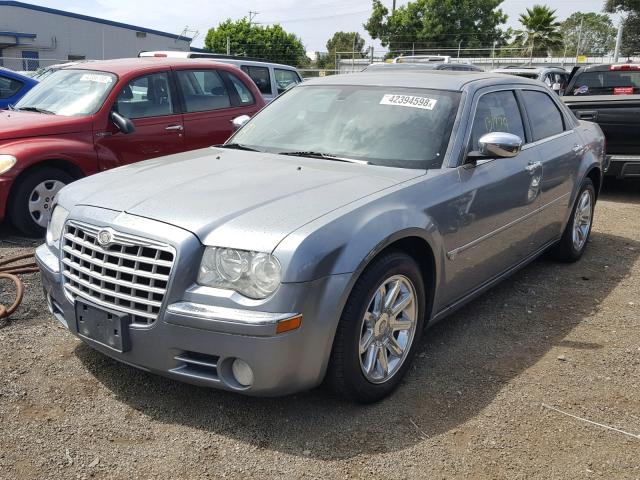 2C3KA63HX6H353302 - 2006 CHRYSLER 300C GRAY photo 2