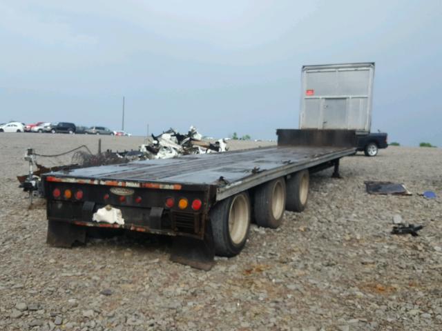 13N242408W1580356 - 1998 FONTAINE TRAILER SILVER photo 4