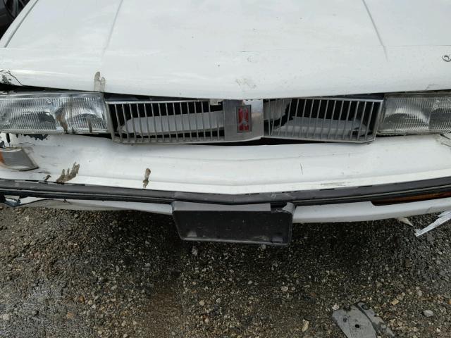 1G3AG55N8P6445465 - 1993 OLDSMOBILE CUTLASS CI WHITE photo 9