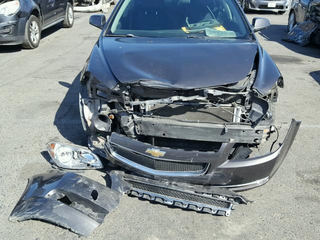 1G1ZC5E02AF307956 - 2010 CHEVROLET MALIBU 1LT CHARCOAL photo 9
