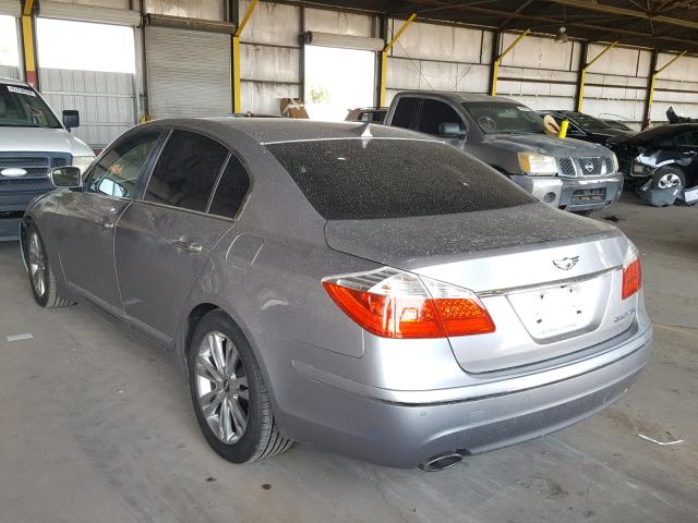 KMHGC4DF8BU142535 - 2011 HYUNDAI GENESIS 4. SILVER photo 3