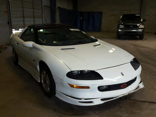 2G1FP22K0T2163405 - 1996 CHEVROLET CAMARO BAS თეთრი ფოტო 1