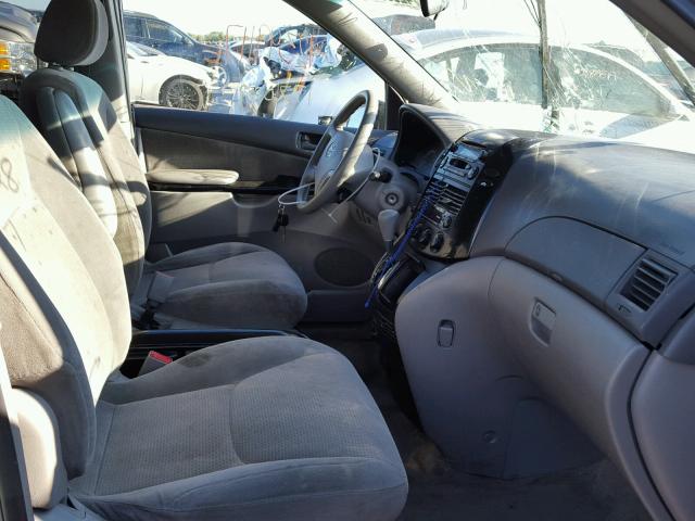 5TDZA23C34S140746 - 2004 TOYOTA SIENNA SILVER photo 5