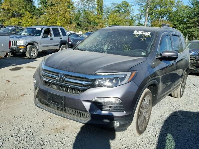 5FNYF6H91HB058607 - 2017 HONDA PILOT TOUR GRAY photo 2