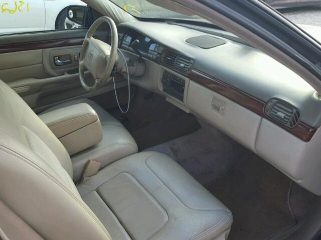 1G6KD54Y5WU786294 - 1998 CADILLAC DEVILLE GREEN photo 5