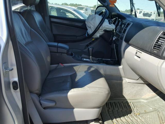 JTEBT14R850057029 - 2005 TOYOTA 4RUNNER SR SILVER photo 5