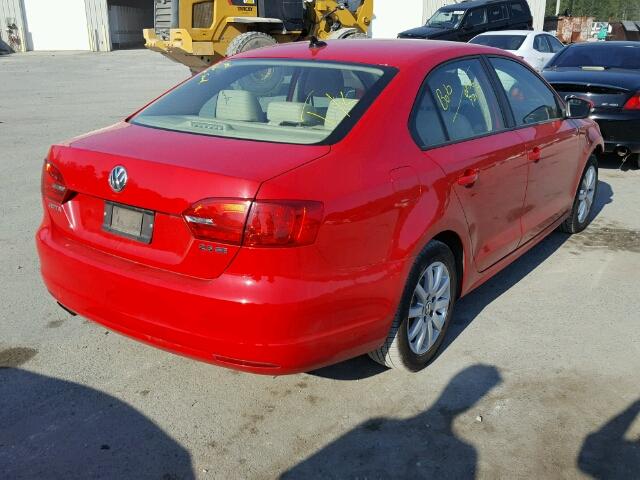 3VWDX7AJ6CM340359 - 2012 VOLKSWAGEN JETTA RED photo 4