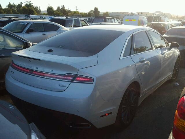 3LN6L2LU1GR617702 - 2016 LINCOLN MKZ HYBRID WHITE photo 4