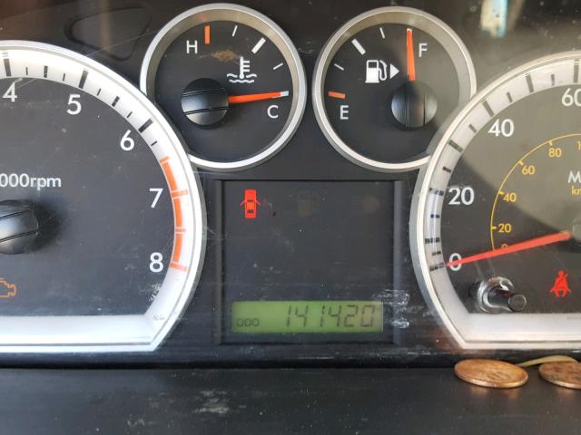 KL1TD5DE3AB087586 - 2010 CHEVROLET AVEO LS GRAY photo 8