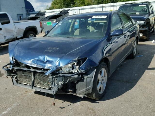 JTDBF32K620020179 - 2002 TOYOTA CAMRY LE 蓝色 照片 2