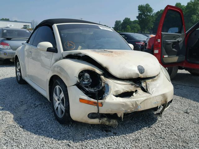 3VWRF31Y16M319843 - 2006 VOLKSWAGEN NEW BEETLE Krem foto 1