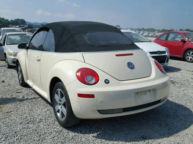 3VWRF31Y16M319843 - 2006 VOLKSWAGEN NEW BEETLE Krem foto 3