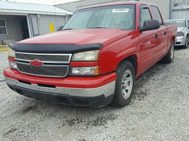 2GCEC13V761348451 - 2006 CHEVROLET SILVERADO RED photo 2