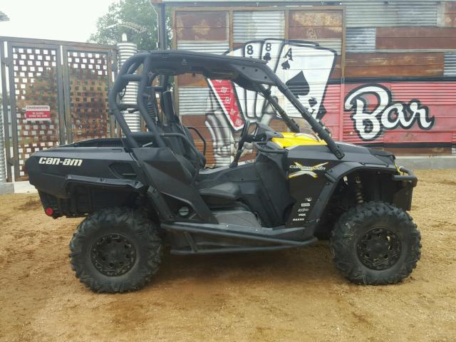 3JBKXUP17DJ000255 - 2013 CAN-AM COMMANDER TWO TONE photo 1