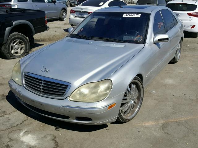 WDBNG70J02A243256 - 2002 MERCEDES-BENZ S 430 SILVER photo 2