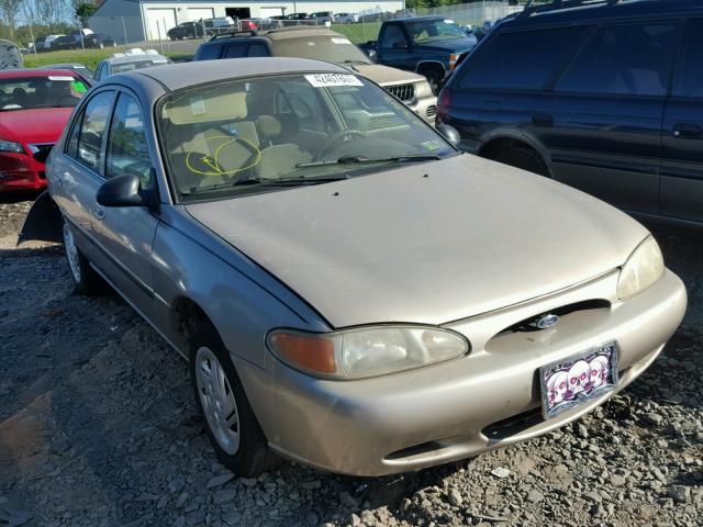 1FAFP10P4WW236302 - 1998 FORD ESCORT LX BEIGE photo 1