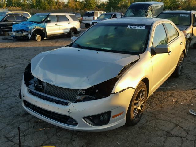 3FAHP0HA9AR217016 - 2010 FORD FUSION SE SILVER photo 2