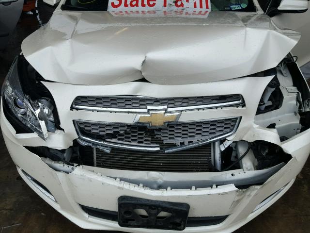 1G11H5SA1DF272973 - 2013 CHEVROLET MALIBU LTZ 奶油色 照片 7