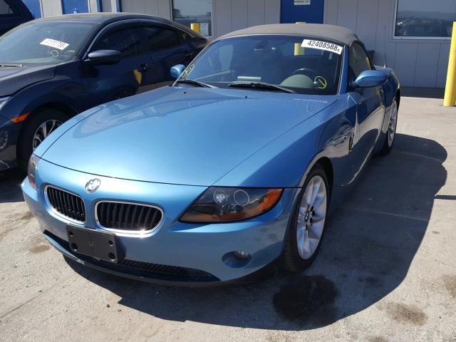 4USBT33423LS46934 - 2003 BMW Z4 2.5 BLUE photo 2