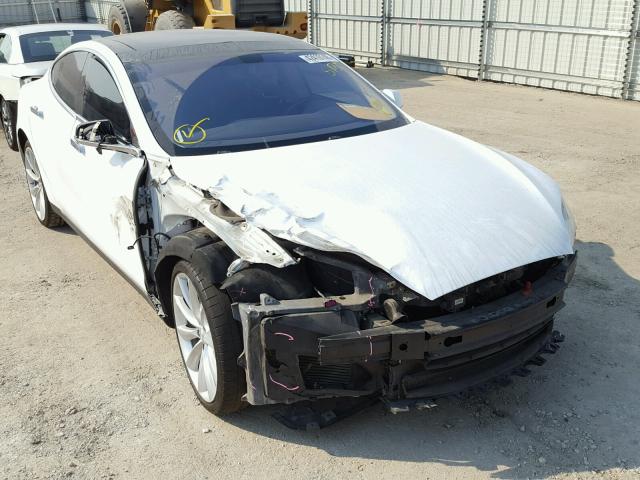 5YJSA1DP1DFP15458 - 2013 TESLA MODEL S Weiß Foto 1