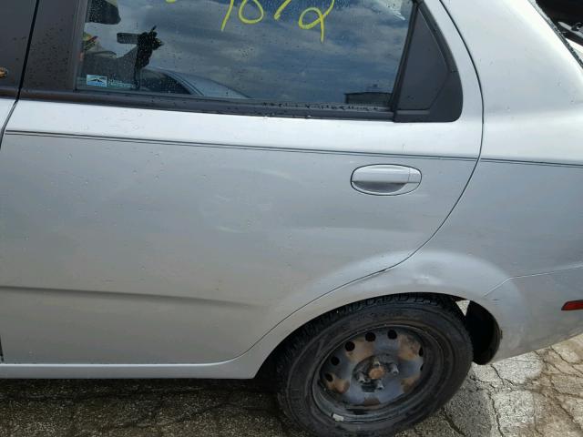 KL1TD56656B600527 - 2006 CHEVROLET AVEO BASE Gümüş foto 9