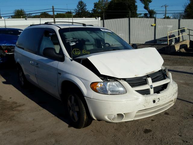 2D4GP44L37R180499 - 2007 DODGE GRAND CARA WHITE photo 1