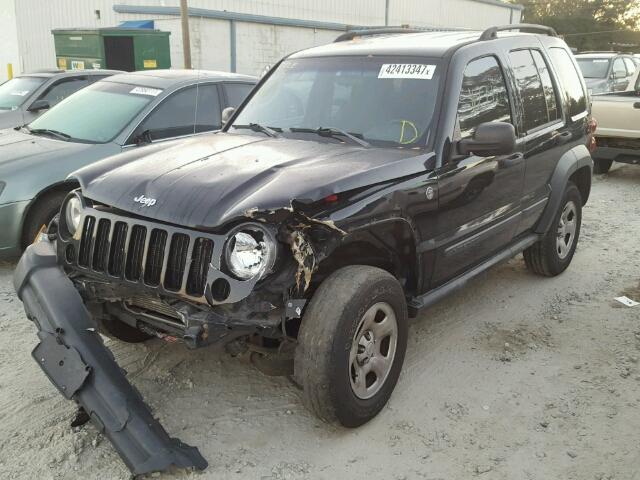 1J4GL48K86W229710 - 2006 JEEP LIBERTY SP BLACK photo 2