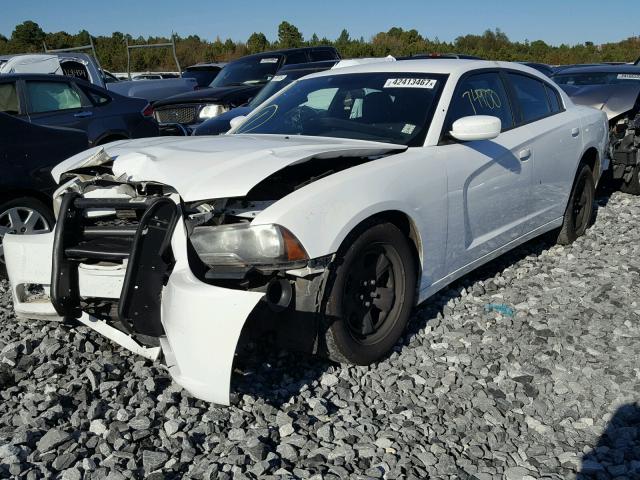 2C3CDXAG4CH177872 - 2012 DODGE CHARGER WHITE photo 2