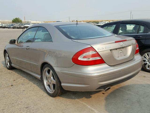 WDBTJ75J34F078911 - 2004 MERCEDES-BENZ CLK 500 BEIGE photo 3