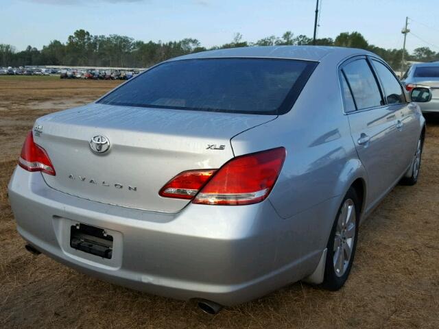 4T1BK36B46U092983 - 2006 TOYOTA AVALON BLUE photo 4