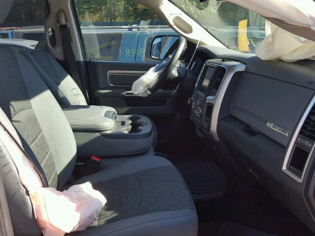 1C6RR7TT8HS531272 - 2017 RAM 1500 SLT WHITE photo 5