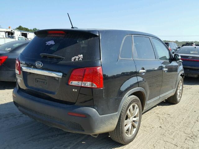 5XYKU4A12BG025409 - 2011 KIA SORENTO EX BLACK photo 4