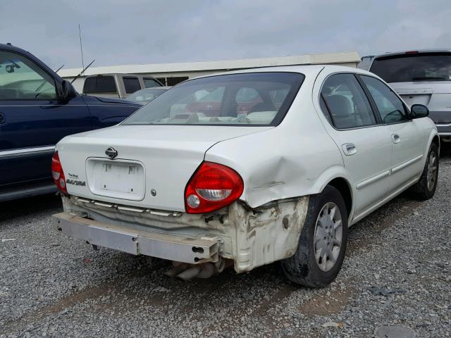 JN1CA31DX1T838357 - 2001 NISSAN MAXIMA GXE WHITE photo 4