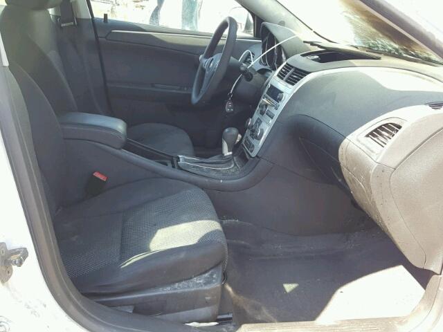 1G1ZC5EU0CF268953 - 2012 CHEVROLET MALIBU 1LT თეთრი ფოტო 5