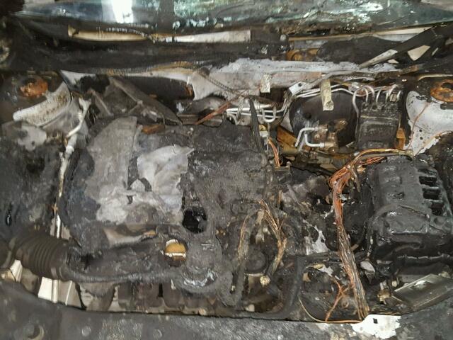 1G1ZC5EU0CF268953 - 2012 CHEVROLET MALIBU 1LT თეთრი ფოტო 7