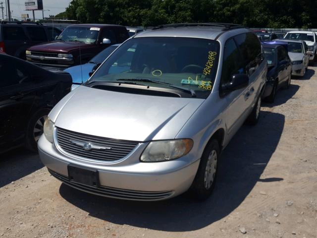 2C4GP24393R304867 - 2003 CHRYSLER TOWN & COU 银色 照片 2