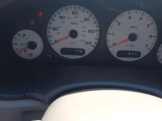 2C4GP24393R304867 - 2003 CHRYSLER TOWN & COU 银色 照片 8