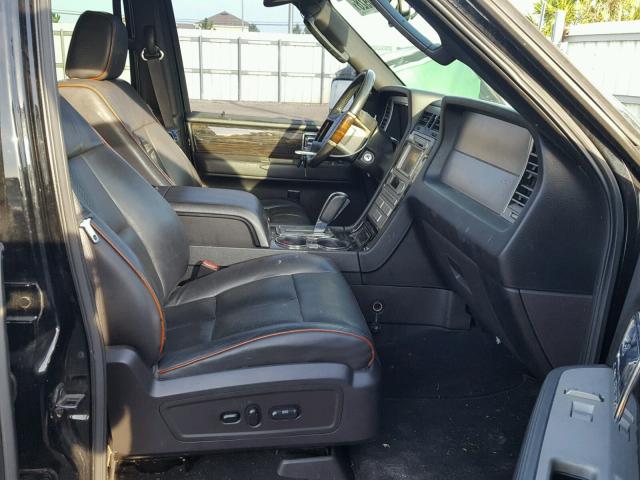 5LMFU28588LJ00666 - 2008 LINCOLN NAVIGATOR Schwarz Foto 5