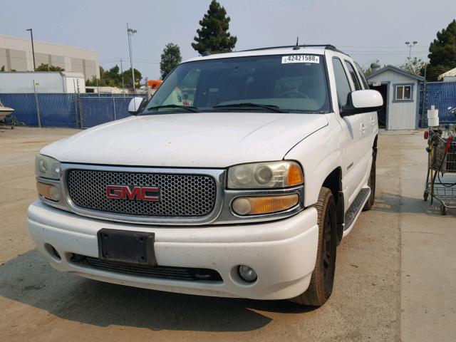 1GKEK63U04J270285 - 2004 GMC YUKON DENA WHITE photo 2