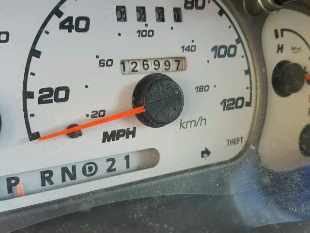 1FMYU60E02UB54110 - 2002 FORD EXPLORER S RED photo 8