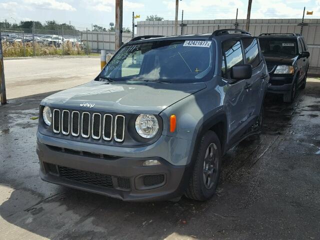 ZACCJAAH5HPF96975 - 2017 JEEP RENEGADE S გრაფიტი ფოტო 2