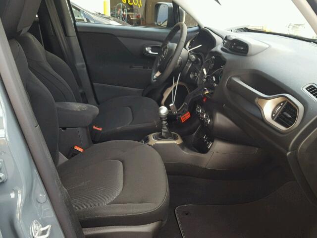 ZACCJAAH5HPF96975 - 2017 JEEP RENEGADE S გრაფიტი ფოტო 5