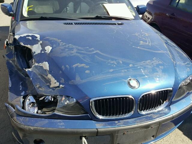 WBAAZ33493PH34268 - 2003 BMW 325 BLUE photo 7