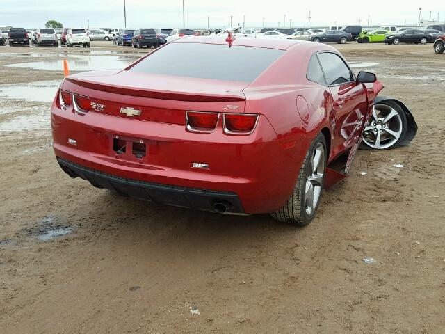 2G1FB1E34D9179015 - 2013 CHEVROLET CAMARO LT RED photo 4