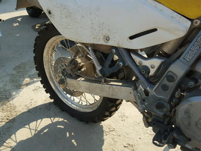 JS1SP46A762101765 - 2006 SUZUKI DR650 SE YELLOW photo 9