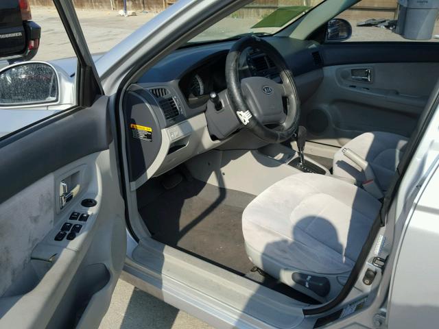 KNAFE121175443971 - 2007 KIA SPECTRA EX SILVER photo 9