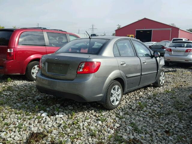 KNADH4B34B6857539 - 2011 KIA RIO BASE GRAY photo 4