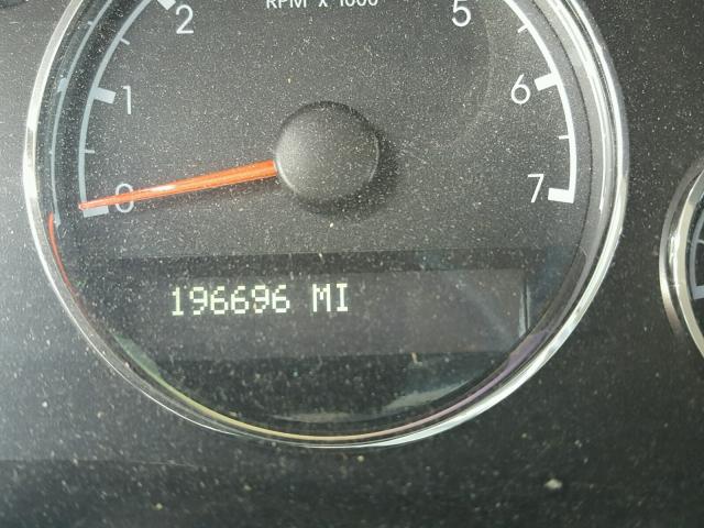 1GNDV23118D206538 - 2008 CHEVROLET UPLANDER L 银色 照片 8