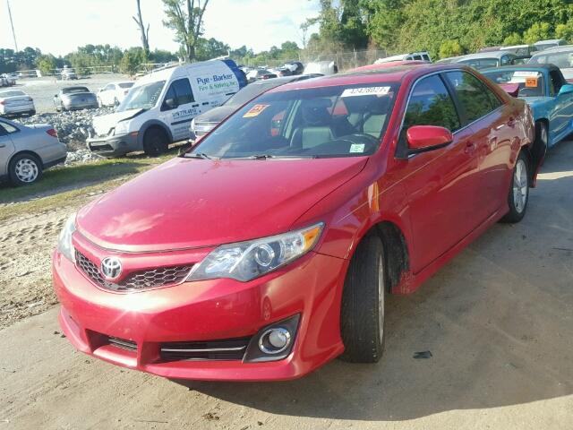 4T1BF1FK4DU644228 - 2013 TOYOTA CAMRY L 红色 照片 2
