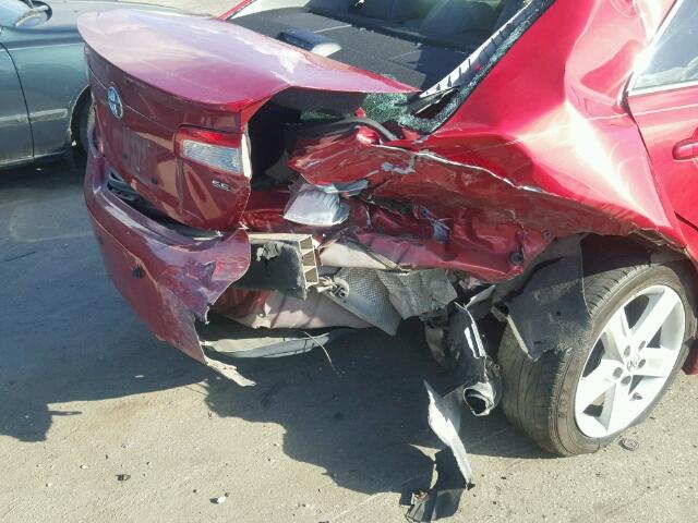 4T1BF1FK4DU644228 - 2013 TOYOTA CAMRY L 红色 照片 9